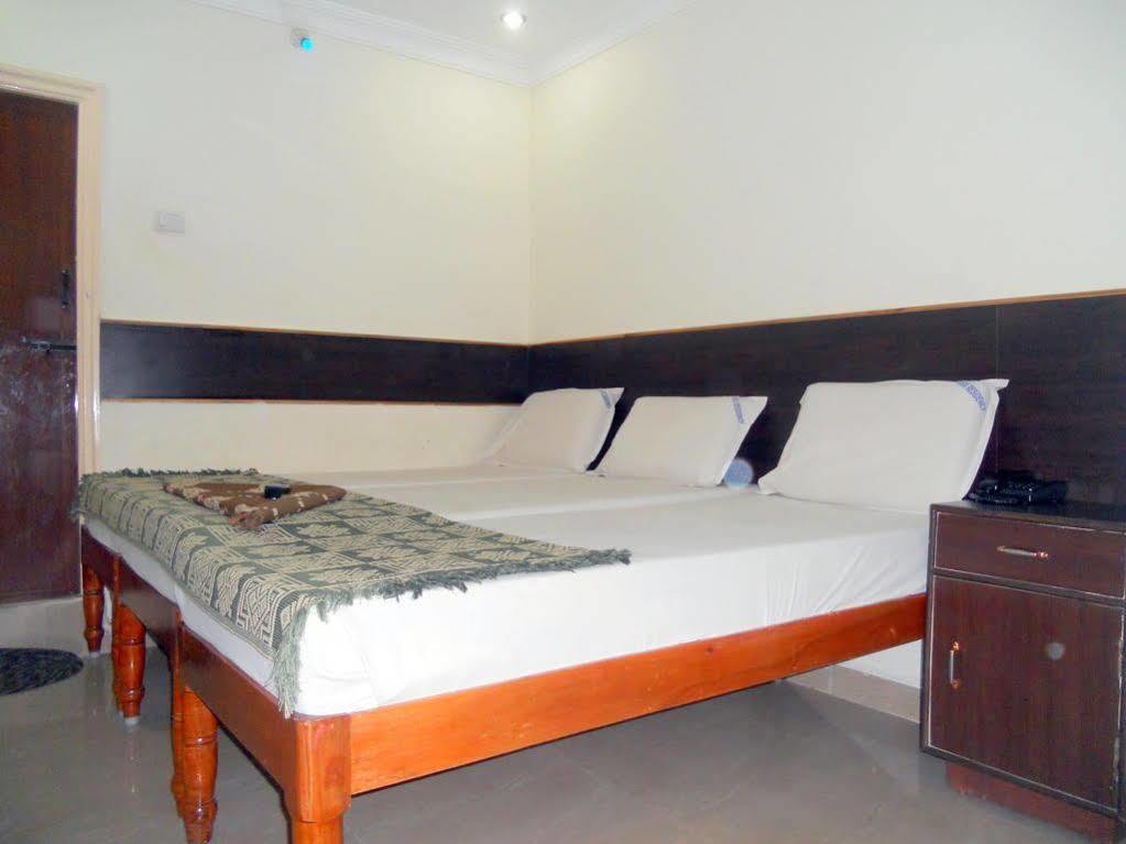 Hotel Sahasra Residency Tirupati Exteriér fotografie